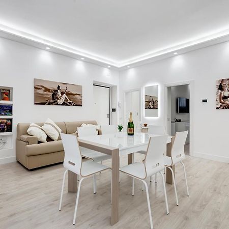 Bmga L The White Crown Apartment In Testaccio Rome Bagian luar foto