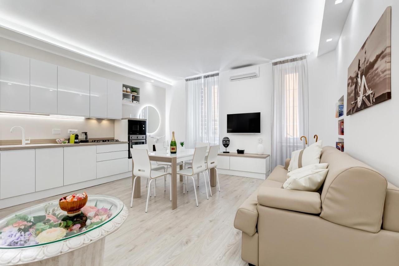 Bmga L The White Crown Apartment In Testaccio Rome Bagian luar foto