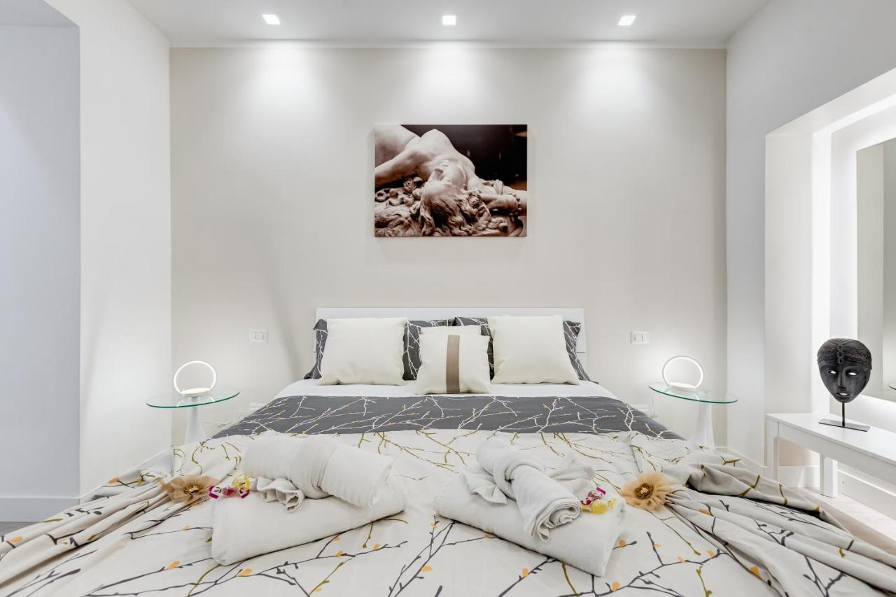 Bmga L The White Crown Apartment In Testaccio Rome Bagian luar foto