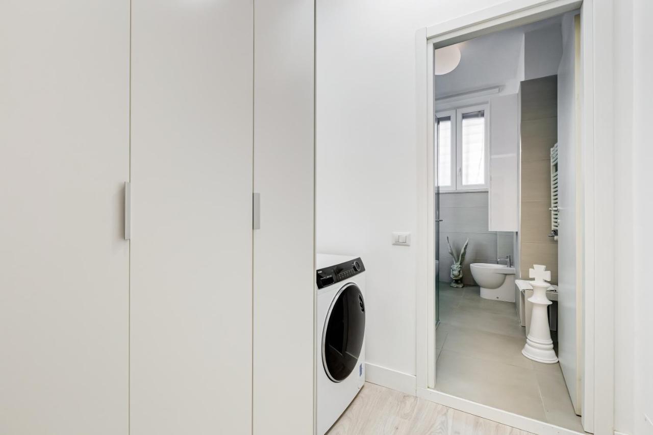 Bmga L The White Crown Apartment In Testaccio Rome Bagian luar foto
