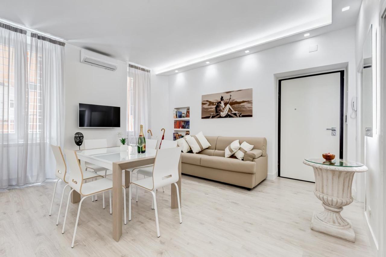 Bmga L The White Crown Apartment In Testaccio Rome Bagian luar foto