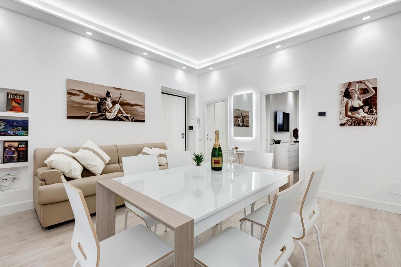 Bmga L The White Crown Apartment In Testaccio Rome Bagian luar foto